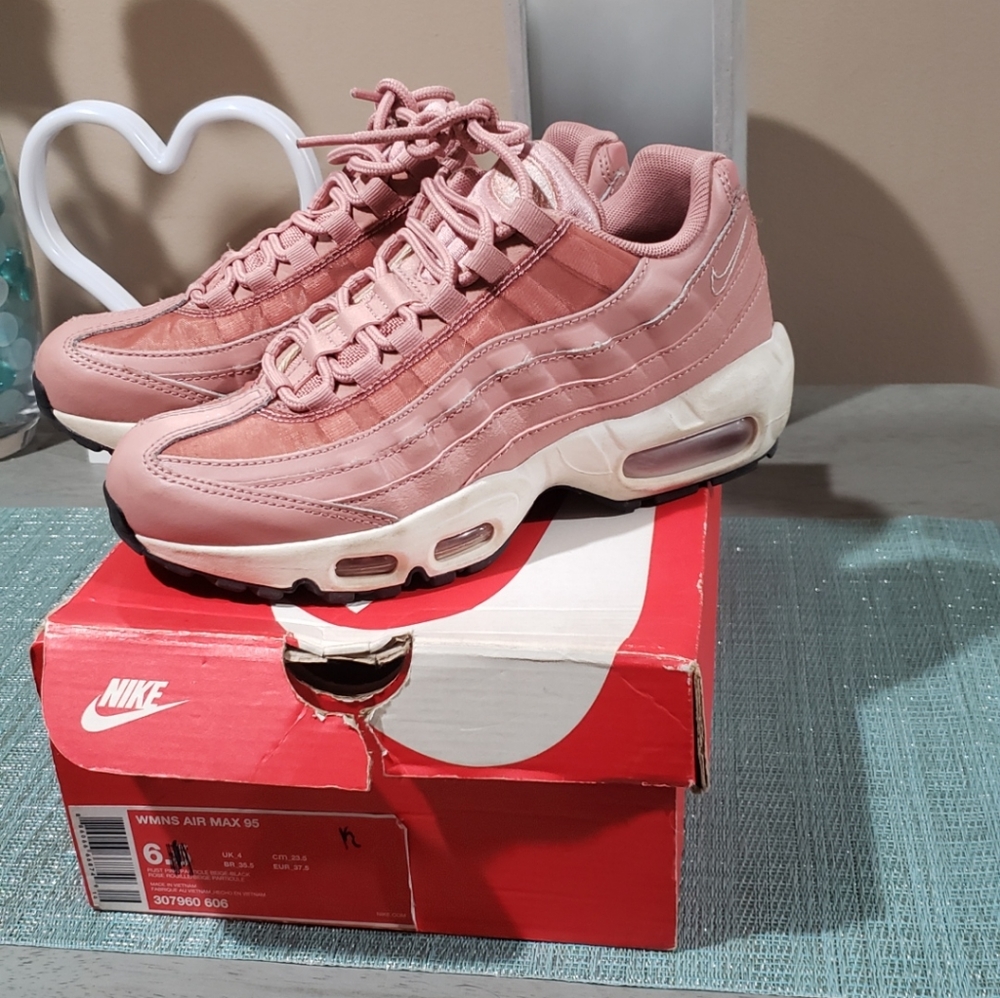 Nike Air Max
